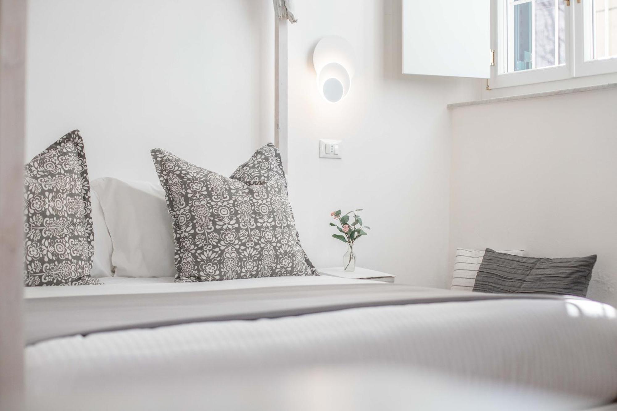 900 - Guest House Livorno Bagian luar foto