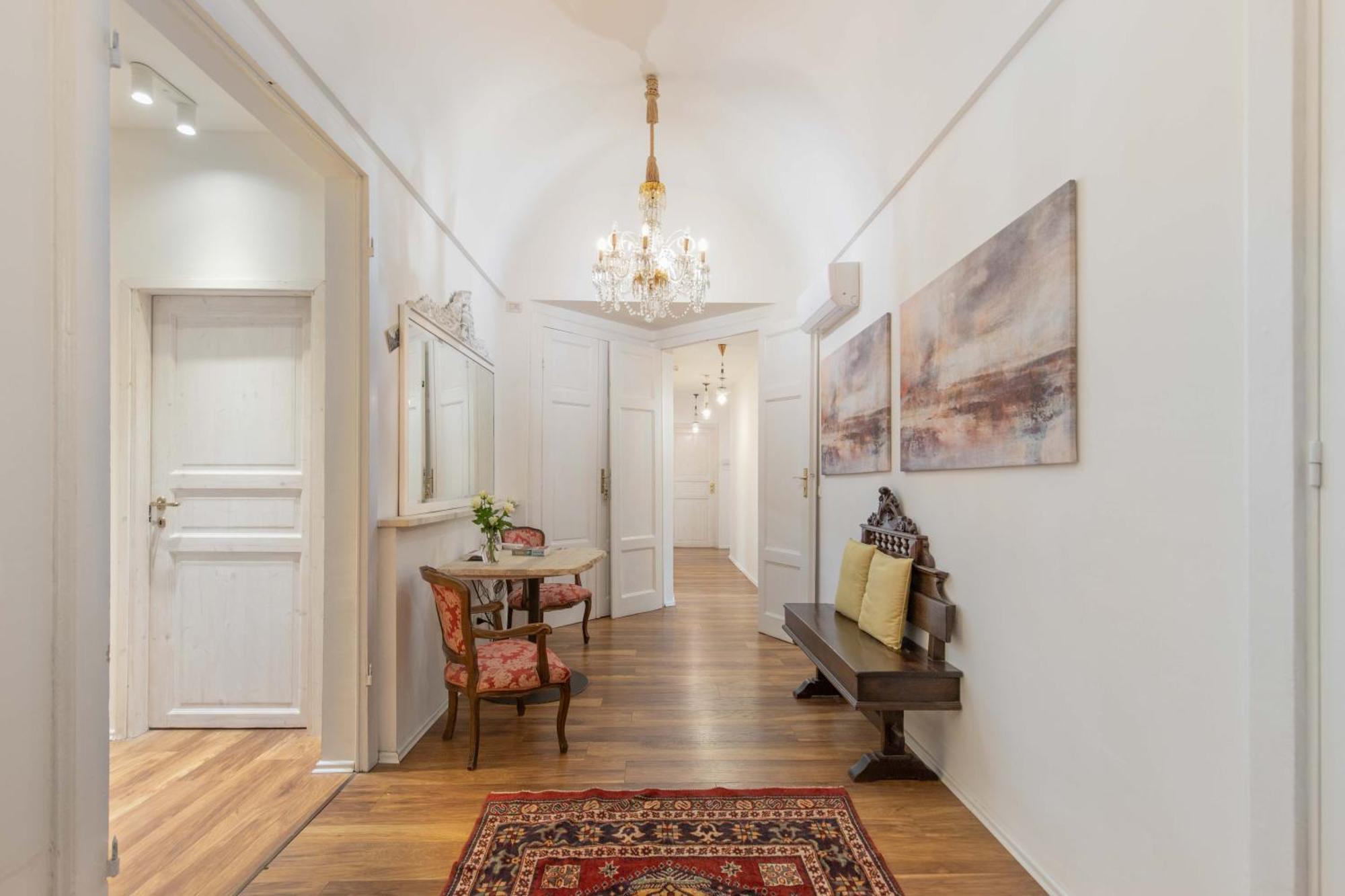 900 - Guest House Livorno Bagian luar foto